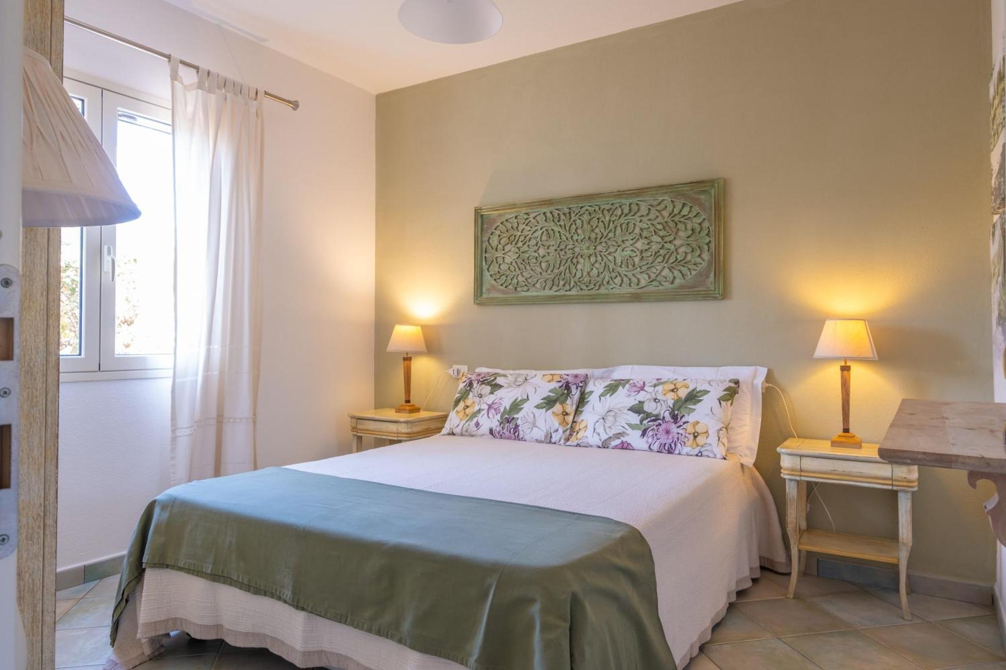 Orosei Home Holidays - Sa Vadde Cala Liberotto Exterior photo